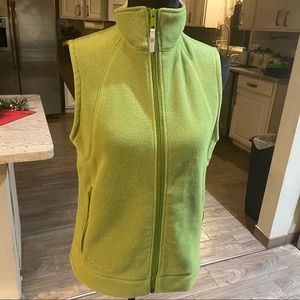 Columbia women’s size small fleece vest
